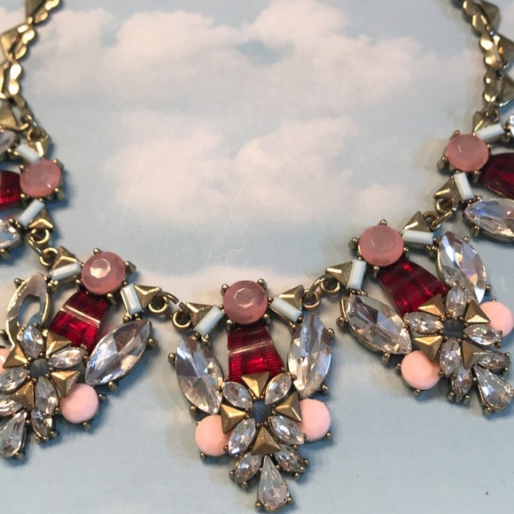 Multicolor statement necklace - Picture 2 of 2